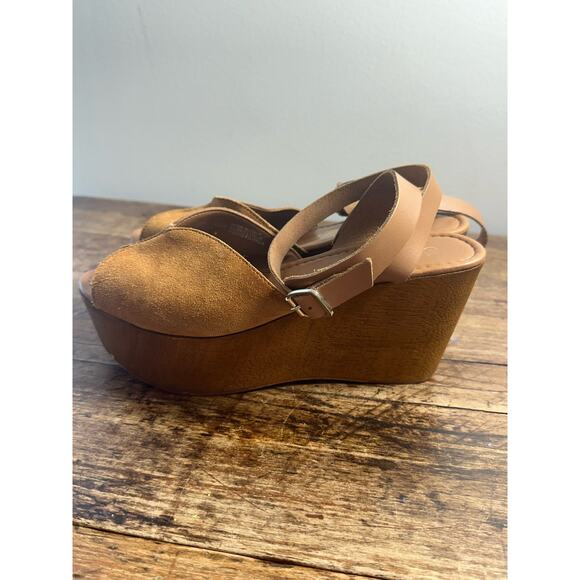Laugh More Wedge in‎ Cognac Seychelles - Picture 4 of 8
